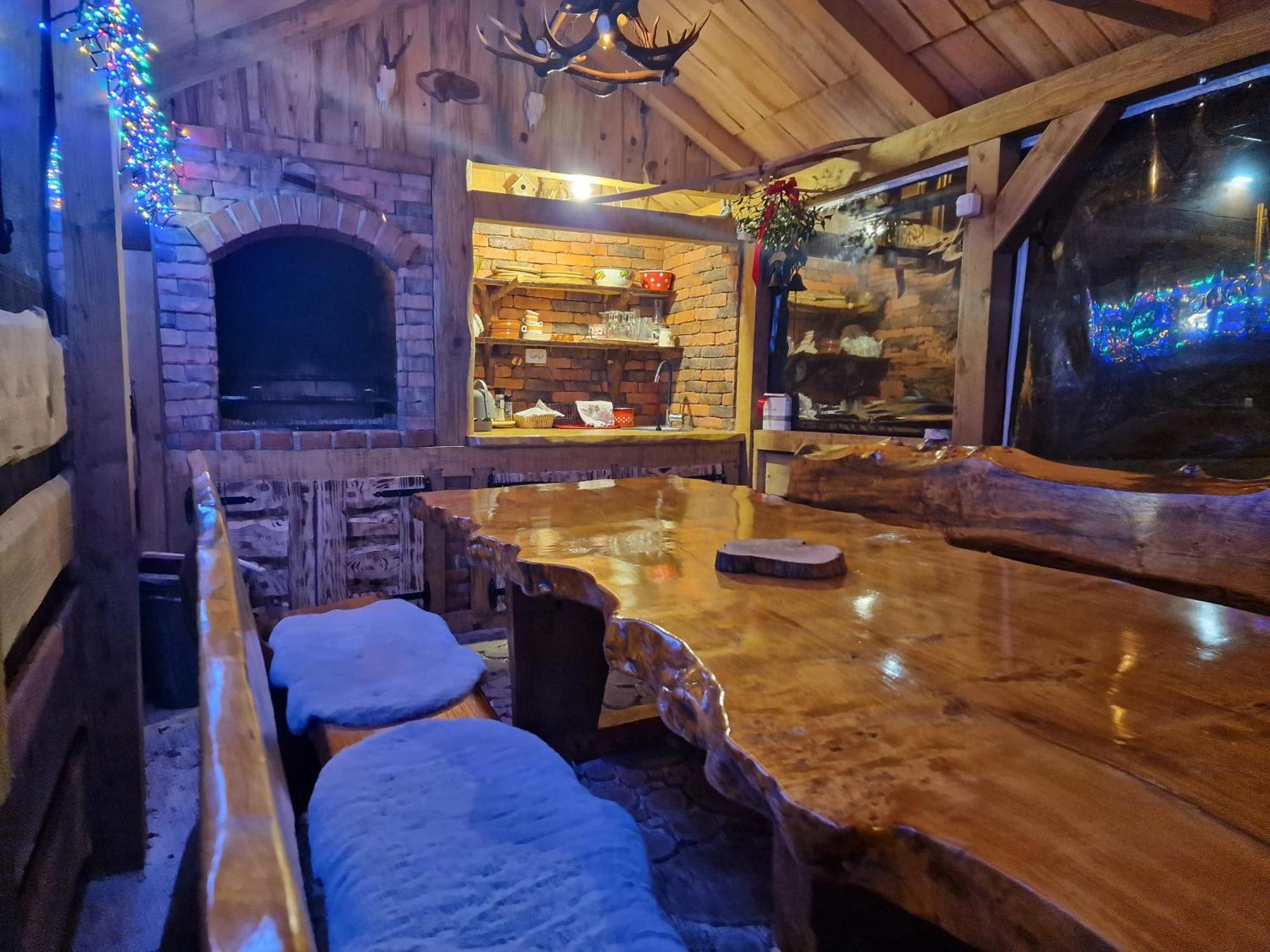 Vodenica Vrelo Chalets Vrelo Koreničko エクステリア 写真